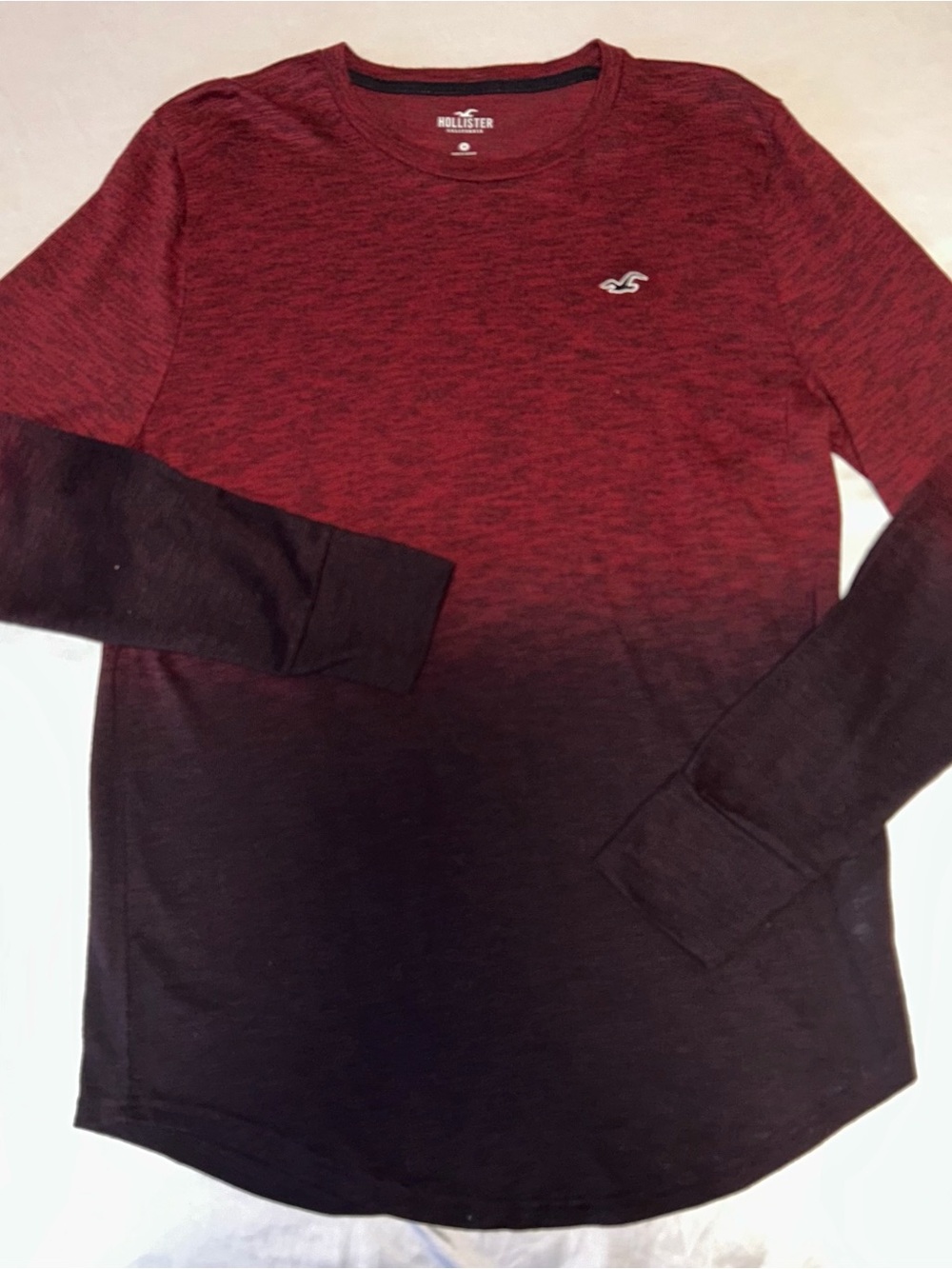 Hollister Red to Black Ombre Long Sleeve Tee Sz M